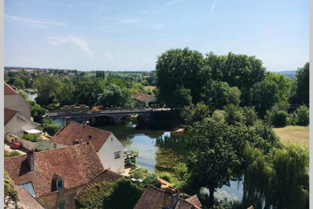Appartement Alouette Pesmes Exteriör bild